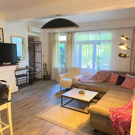 Апартаменты Fleurs Cap D'antibes