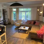 Апартаменти Fleurs Cap D'antibes Антіб